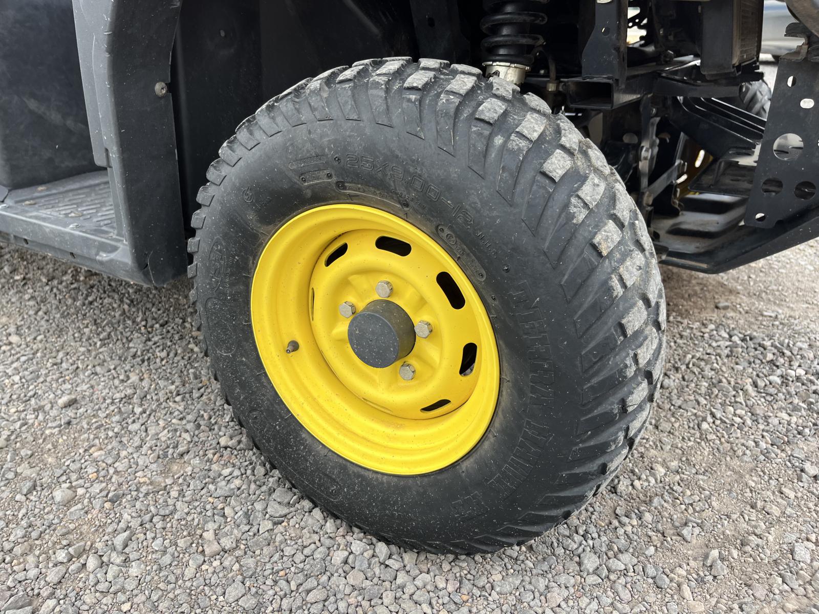 ./imagenes/INVOICE/2019/18255/JOHN DEERE XUV835E (8).JPG